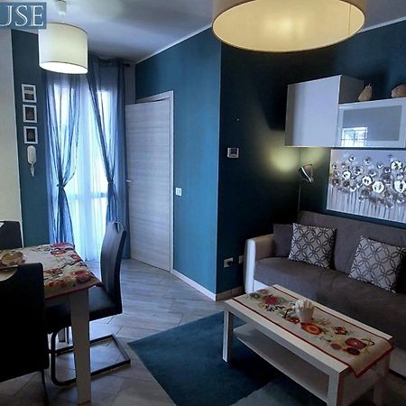 Palm House Apartment Brusimpiano Ngoại thất bức ảnh